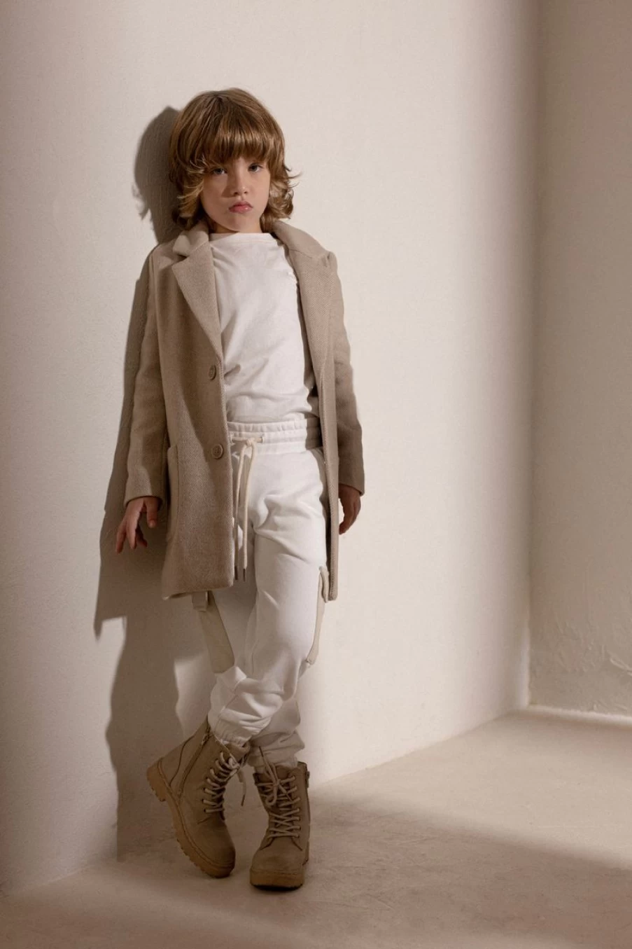 Trussardi Boys Ivory Hershel Sweatshirt - Premium Cotton Pullover for Kids